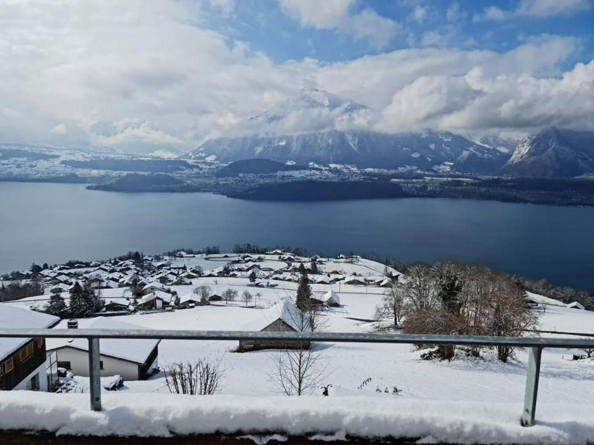 Chalet With View Of The Mountains And The Thun Lake Sigriswil Dış mekan fotoğraf